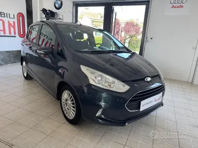 Usata Ford B-MAX 101 CV (74 kW) 2014 Grigio Monovolume