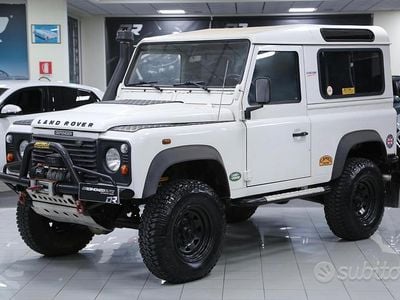 Usata Land Rover Defender 122 CV (89 kW) 2006 Bianco SUV