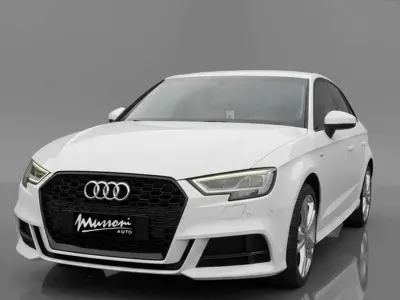 Käytetty Audi A3 Admired 116 HP (85 kW) 2020 Valkoinen Sedan