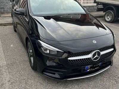 Mercedes B200