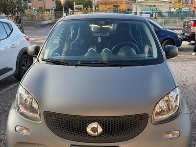 Usata Smart ForFour 71 CV (52 kW) 2018 Grigio Utilitaria