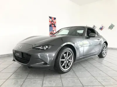 Usata Mazda MX5 Exclusive-Line 132 CV (97 kW) 2025 Grigio Cabrio