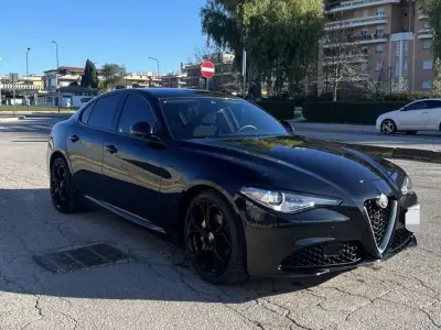 Usata Alfa Romeo Giulia Business 160 CV (117 kW) 2018 Nero Berlina