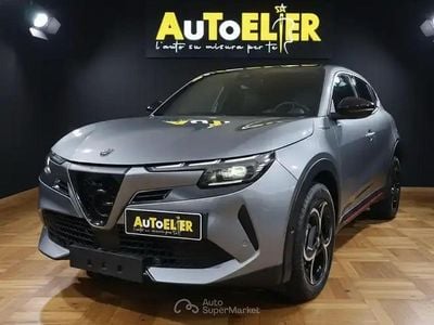 Nuova Alfa Romeo Junior Edizione Speciale 145 CV (106 kW) 2026 Grigio SUV