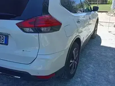 Usata Nissan X-Trail 131 CV (96 kW) 2018 Bianco SUV