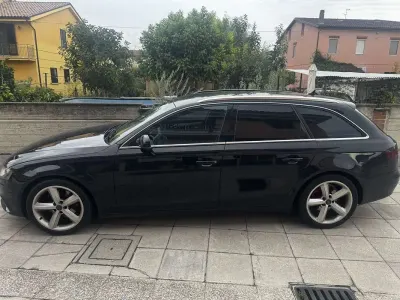 Usata Audi A4 143 CV (105 kW) 2011 Nero Station wagon