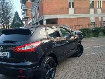 Usata Nissan Qashqai Tekna 110 CV (80 kW) 2015 SUV