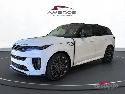 Nuova Land Rover Range Rover Sport 635 CV (467 kW) 2026 Bianco SUV