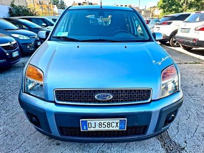 Usata Ford Fusion 68 CV (50 kW) 2007 Bianco Utilitaria