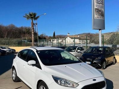 Usata Ford Focus 95 CV (69 kW) 2017 Bianco Berlina