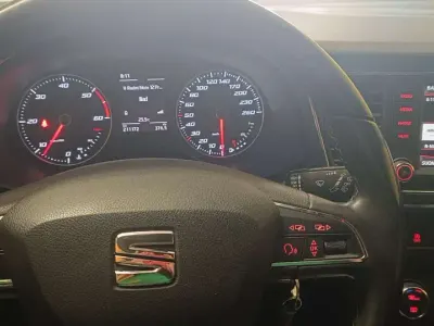 Usata Seat Leon CONNECT 110 CV (80 kW) 2015 Berlina