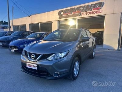 Usata Nissan Qashqai Tekna 130 CV (95 kW) 2017 Grigio SUV