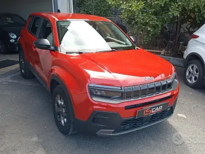 Usata Jeep Avenger Longitude 101 CV (74 kW) 2024 Rosso SUV