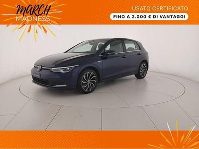 Usata VW Golf VIII Style 116 CV (85 kW) 2023 Atlantic blue metallizzato Berlina