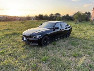 Usata BMW 318 150 CV (110 kW) 2021 Nero Berlina