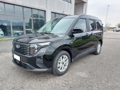 Begagnad Ford Tourneo Courier Titanium 125 HK (91 kW) 2025 Svart Minibuss