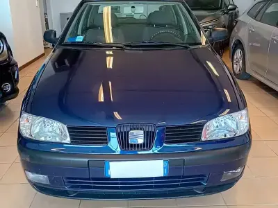 Occasion Seat Ibiza 60 PK (44 kW) 2001 Blauw Hatchback