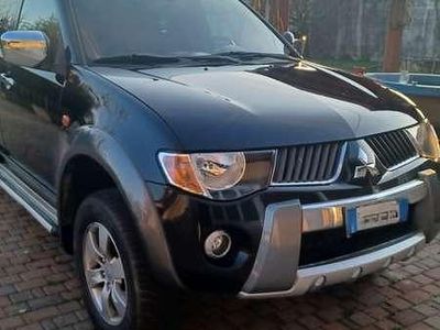 Usata Mitsubishi L200 Intense 136 CV (100 kW) 2006 Nero Pick-up