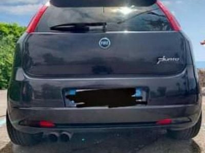 Usata Fiat Grande Punto 131 CV (96 kW) 2007 Nero Utilitaria