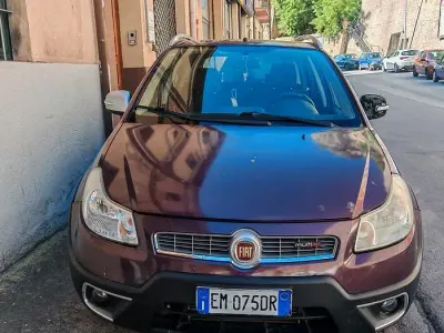 Usata Fiat Sedici 135 CV (99 kW) 2012 SUV