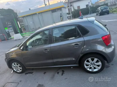 Usata VW Polo 85 CV (62 kW) 2009 Grigio Utilitaria