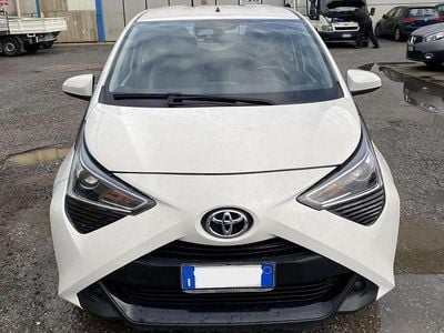 Bianco Usata 2019 Toyota Aygo X-play Utilitaria | 11.500 € (Buon prezzo)