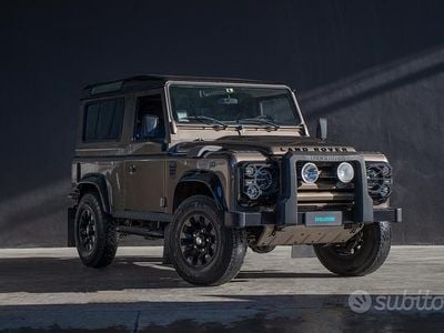 Usata Land Rover Defender 122 CV (89 kW) 2013 Marrone Station wagon