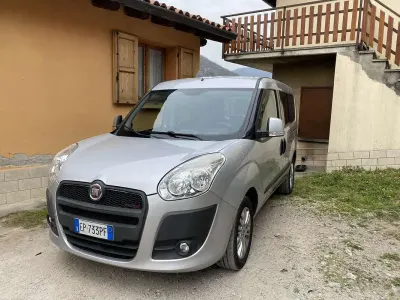 Usata Fiat Doblò Dynamic 90 CV (66 kW) 2012 Monovolume