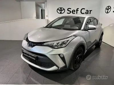 Usata Toyota C-HR Trend 122 CV (89 kW) 2023 Grigio SUV
