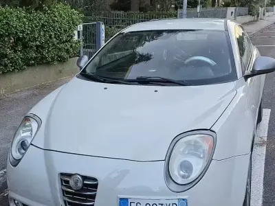 Usata Alfa Romeo MiTo Progression 95 CV (69 kW) 2011 Bianco Utilitaria