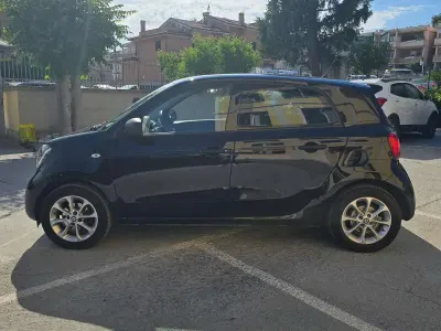 Usata Smart ForFour 71 CV (52 kW) 2019 Utilitaria
