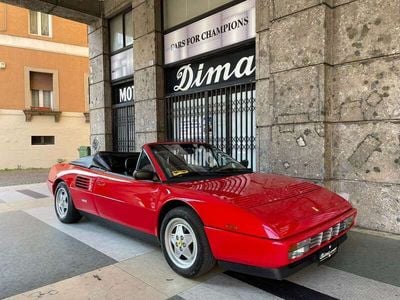Usata Ferrari Mondial 295 CV (216 kW) 1990 Rosso Cabrio