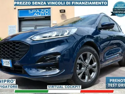 Usata Ford Kuga ST-Line 120 CV (88 kW) 2023 Blu SUV