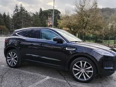 Usata Jaguar E-Pace R-Dynamic 150 CV (110 kW) 2019 Nero SUV