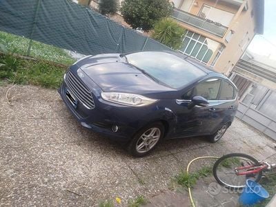 Usata Ford Fiesta Titanium 2014 Blu Utilitaria