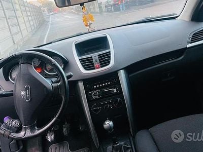 Occasion Peugeot 207 90 ch (66 kW) 2006 Citadine