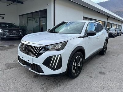Usata Peugeot 2008 Allure 100 CV (73 kW) 2025 SUV