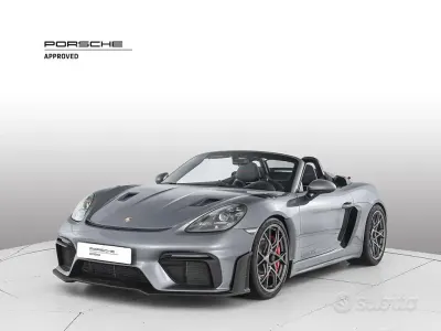 Usata Porsche 718 500 CV (367 kW) 2024 Grigio Cabrio