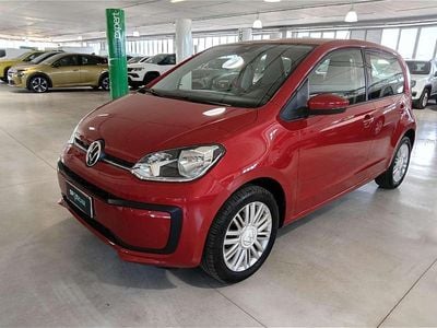 Begagnad VW up! Move 65 HK (47 kW) 2022 Röd Halvkombi
