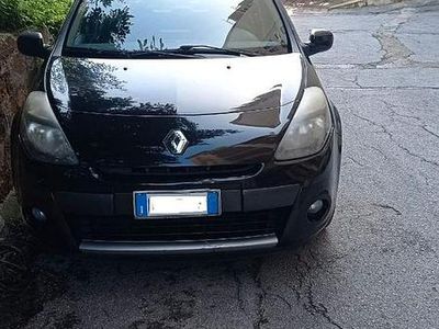 Usata Renault Clio II 54 CV (39 kW) 2010 Nero Utilitaria