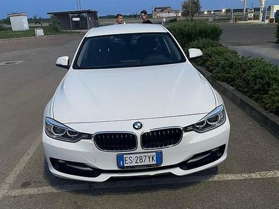 Usata BMW 316 Sport Line 116 CV (85 kW) 2014 Station wagon