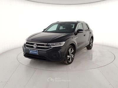 Nero metallizzato Usata 2022 VW T-Roc R-line SUV | 21.000 € (Buon prezzo)