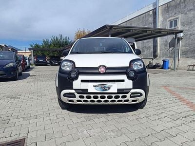 Usata Fiat Panda Cross Cross 69 CV (50 kW) 2020 Bianco Utilitaria