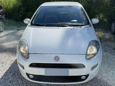 Usata Fiat Punto Evo 75 CV (55 kW) 2012 Bianco Utilitaria