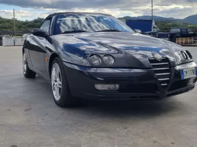 Usata Alfa Romeo Spider 165 CV (121 kW) 2004 Cabrio