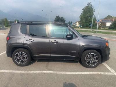 Gebraucht Jeep Renegade Limited 120 PS (88 kW) 2016 Grau SUV