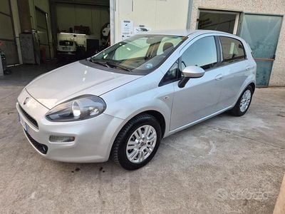 Usata Fiat Punto 75 CV (55 kW) 2013 Grigio Utilitaria