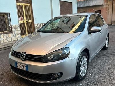 Usata VW Golf VI 102 CV (75 kW) 2012 Grigio Utilitaria