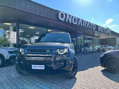 Usata Land Rover Defender SE Dynamic 200 CV (147 kW) 2024 Grigio SUV