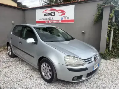 Usado VW Golf V Comfortline 105 CV (77 kW) 2007 Gris Berlina